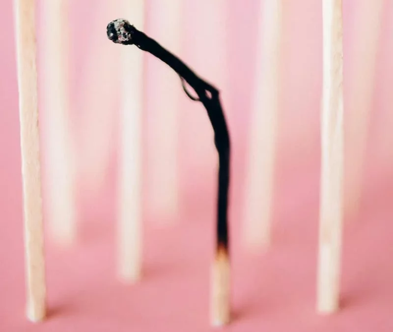 Burn-out mixte : Quand l’épuisement vient du travail ET de la vie personnelle